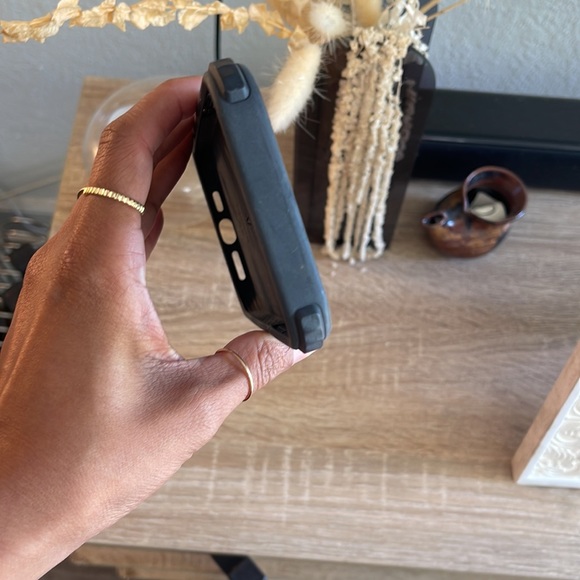 Casetify iPhone 12 Pro Max case red and pink hearts - Picture 7 of 8